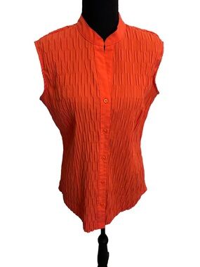 East 5th Sleeveless Textured Button-Front Top - Orange L